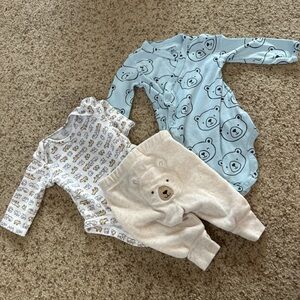 Baby Bear Print Carters Clothing Set